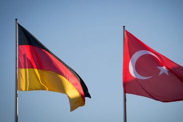 banderas-alemana-turca