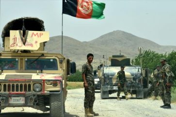 soldados afganos