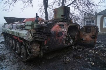 Vehículo blindado ucraniano destruido en la zona de Jerson