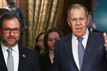 Los ministros de Asuntos Exteriores de Rusia, Serguéi Lavrov, y de Venezuela, Yván Gil