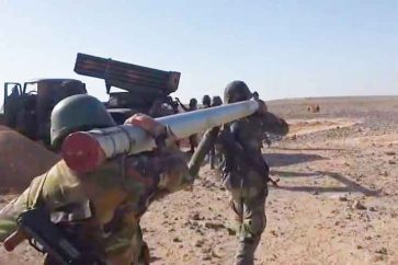 soldados-sirios-transportan-obus