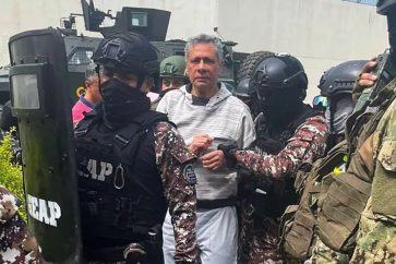 tropas-ecuatorianas-arrestan-jorge-glas