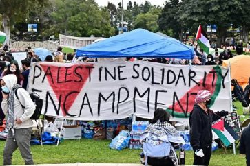 campamento-solidaridad-palestina-universidad-california-2