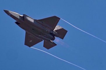 avion-f-35-2