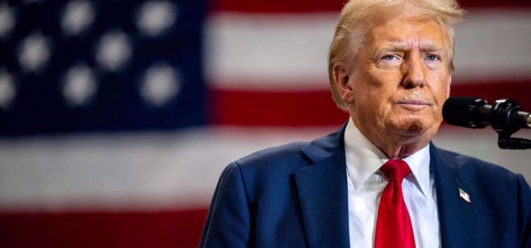  <a href="https://spanish.almanartv.com.lb/1235390">En un giro de política, Trump afirma que China puede comprar petróleo a Irán</a>