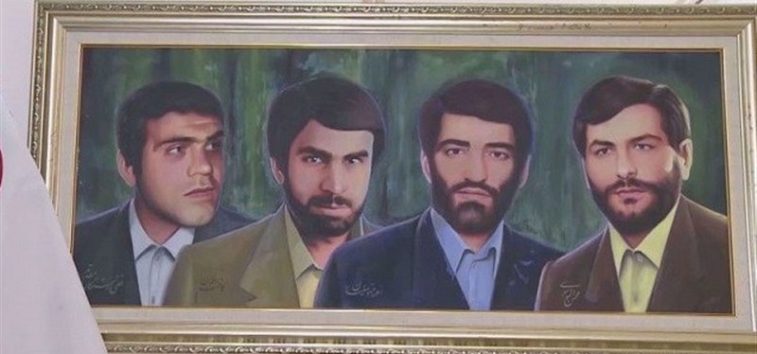  <a href="https://spanish.almanartv.com.lb/1240967">Irán insta al Líbano a investigar el destino de cuatro diplomáticos secuestrados por una milicia proisraelí</a>